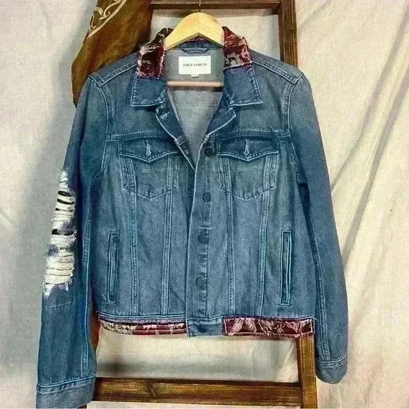 VINCE CAMUTO Jean Jacket Size M - Picture 1 of 10